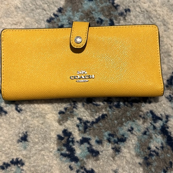 COPY - Coach Purse & Wallet - Picture 8 of 8